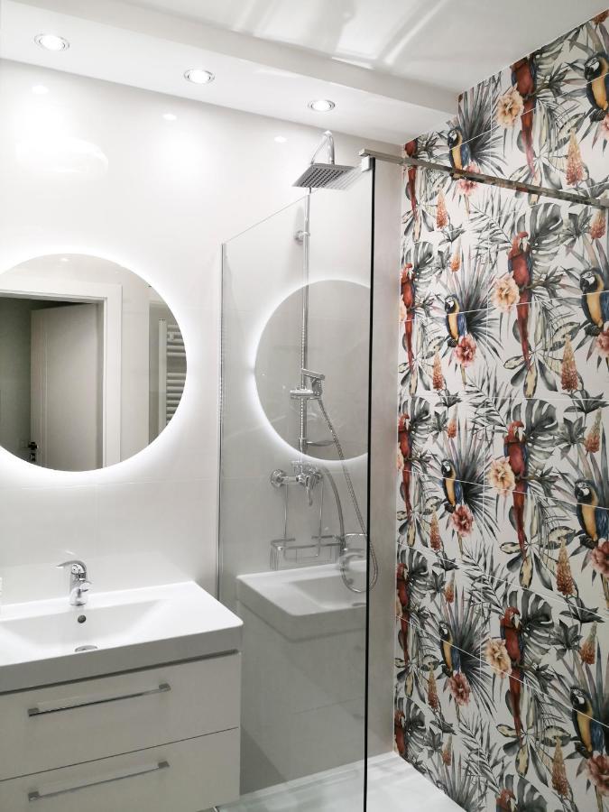 Apartament Pod Papugami W Porto Łeba Eksteriør billede